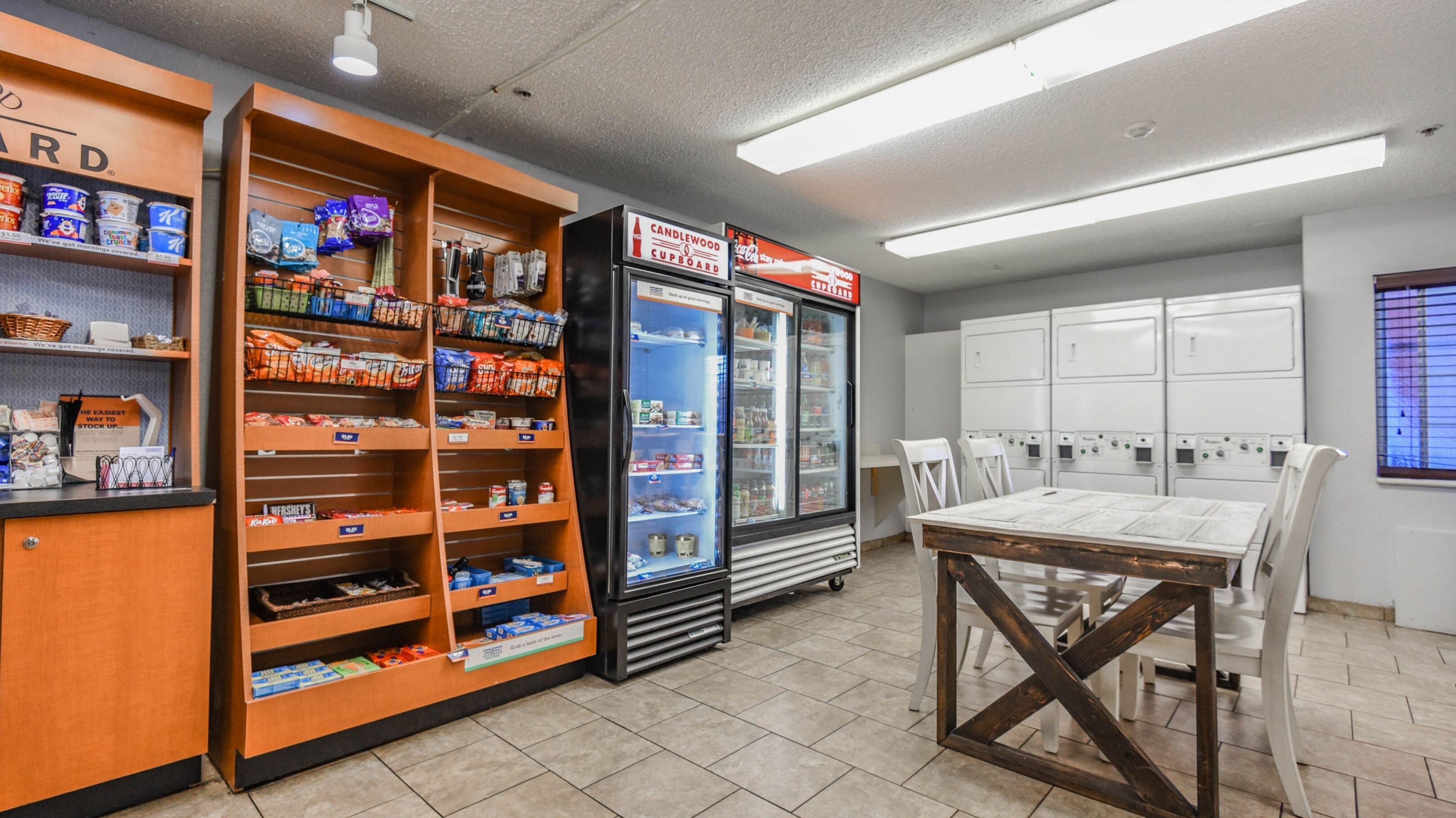 Sonesta Simply Suites Huntsville Research Park Екстериор снимка