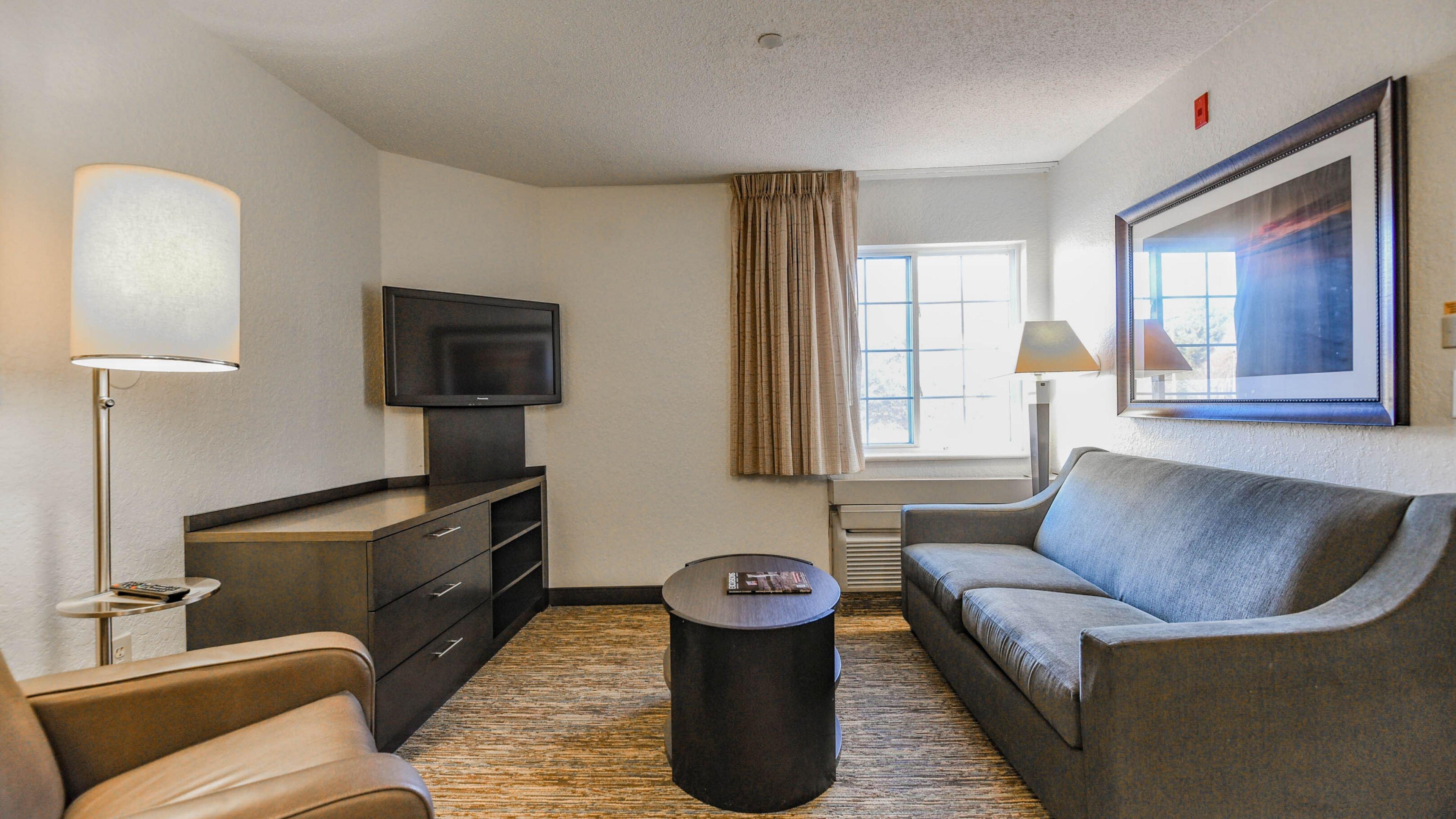 Sonesta Simply Suites Huntsville Research Park Екстериор снимка