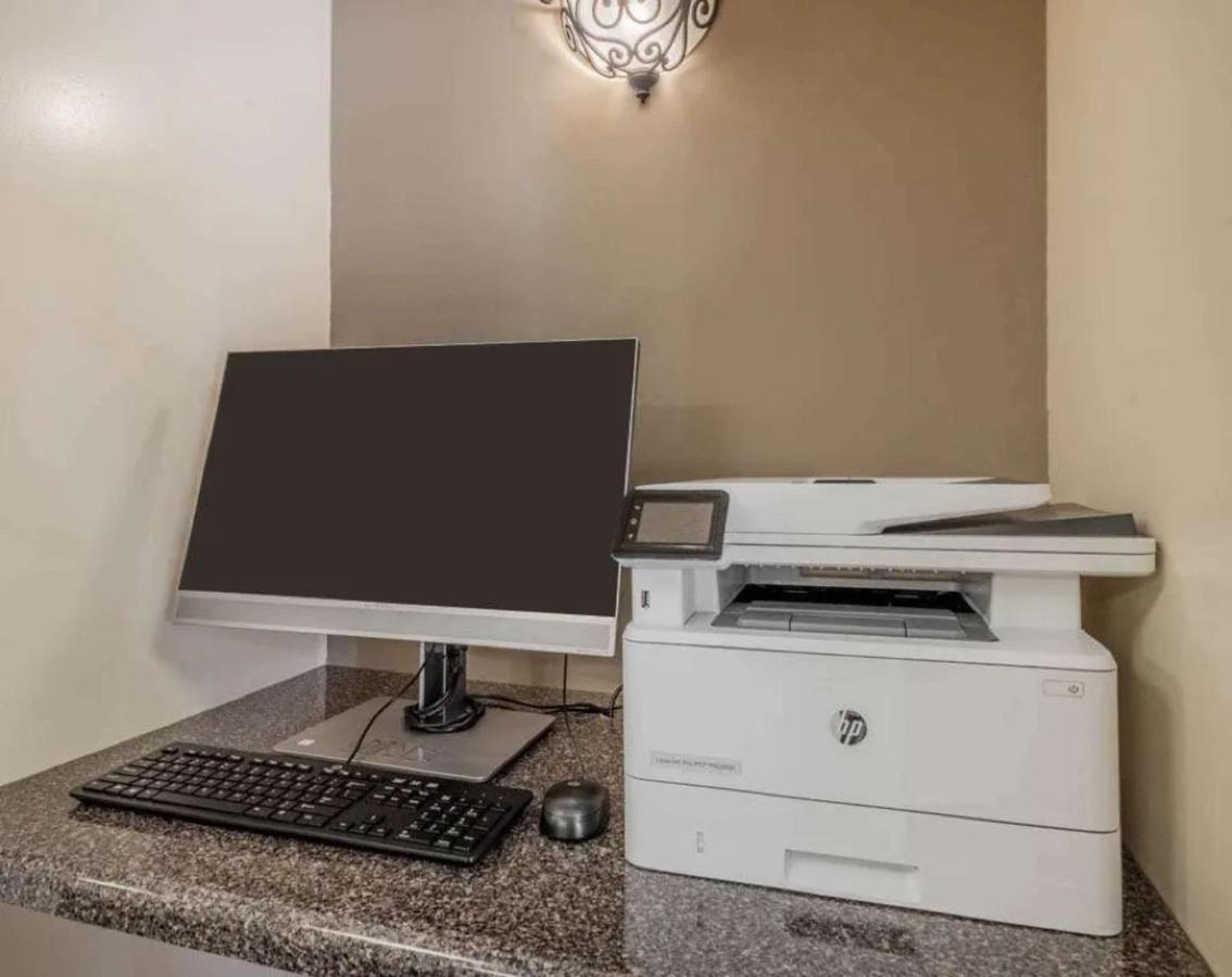 Sonesta Simply Suites Huntsville Research Park Екстериор снимка