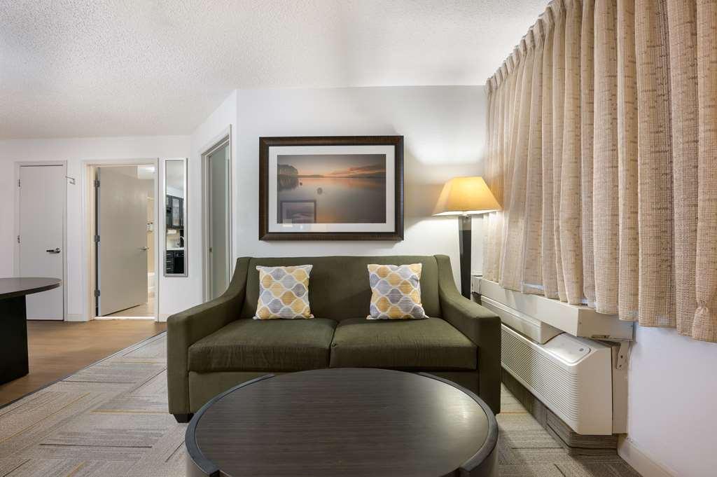 Sonesta Simply Suites Huntsville Research Park Стая снимка